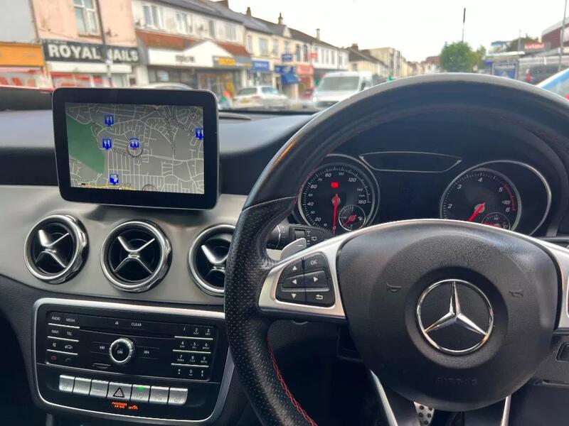 MERCEDES-BENZ GLA CLASS 2.1 GLA200d AMG Line 2018